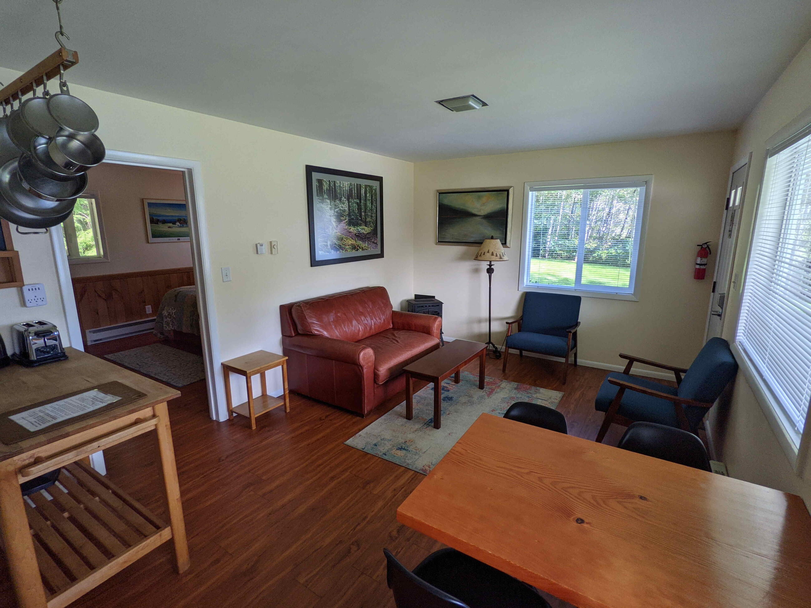 Suite 6 front room